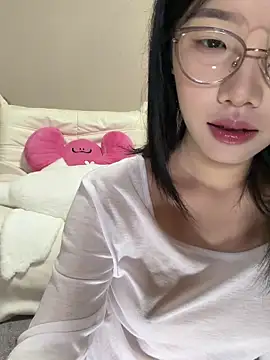 Snapshot of berberson chatting on January 16, 2026, 2:21 pm berberson online show from January 16, 2026, 2:21 pm