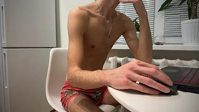 Snapshot of BrendanSilvers chatting on December 26, 2024, 8:00 pm BrendanSilvers online show from December 26, 2024, 8:00 pm