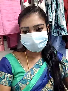 Snapshot of meena_27 chatting on January 27, 2025, 3:50 pm meena 27 online show from January 27, 2025, 3:50 pm
