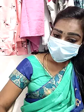 Snapshot of meena_27 chatting on January 27, 2025, 6:52 pm meena 27 online show from January 27, 2025, 6:52 pm