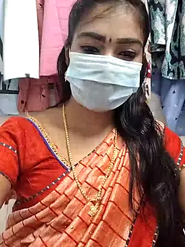Snapshot of meena_27 chatting on February 1, 2025, 4:00 pm meena 27 online show from February 1, 2025, 4:00 pm