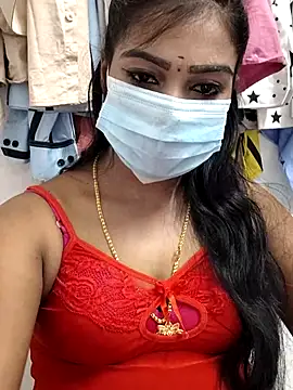 Snapshot of meena_27 chatting on February 17, 2025, 4:15 pm meena 27 online show from February 17, 2025, 4:15 pm