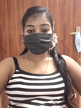 Snapshot of meena_27 chatting on March 13, 2025, 7:28 pm meena 27 online show from March 13, 2025, 7:28 pm