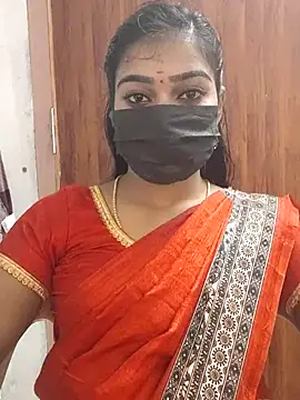 Snapshot of meena_27 chatting on March 14, 2025, 10:07 am meena 27 online show from March 14, 2025, 10:07 am
