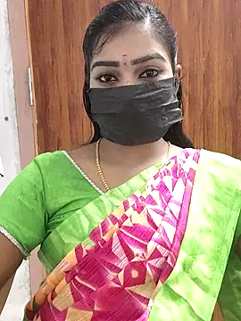 Snapshot of meena_27 chatting on March 19, 2025, 4:45 pm meena 27 online show from March 19, 2025, 4:45 pm