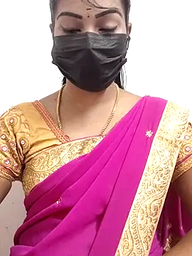 Snapshot of meena_27 chatting on September 25, 2025, 5:11 am meena 27 online show from September 25, 2025, 5:11 am