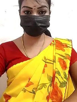 Snapshot of meena_27 chatting on October 3, 2025, 7:16 am meena 27 online show from October 3, 2025, 7:16 am