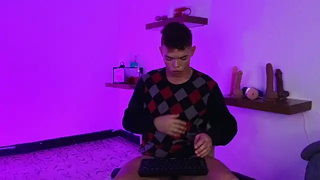 Nijinsky LatinBoy online show from February 26, 2025, 12:58 pm