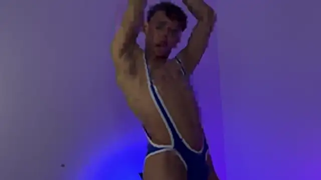 Snapshot of Nijinsky_LatinBoy chatting on March 20, 2026, 11:04 am Nijinsky LatinBoy online show from March 20, 2026, 11:04 am