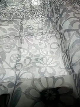 Snapshot of TheOneNOnlyHalfPint chatting on September 23, 2025, 10:02 pm TheOneNOnlyHalfPint online show from September 23, 2025, 10:02 pm