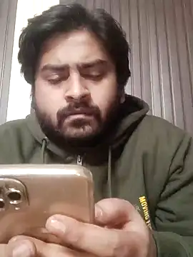 Snapshot of indihotguy chatting on January 24, 2025, 5:21 pm indihotguy online show from January 24, 2025, 5:21 pm