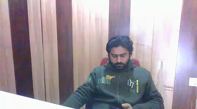 Snapshot of indihotguy chatting on February 3, 2025, 6:56 am indihotguy online show from February 3, 2025, 6:56 am