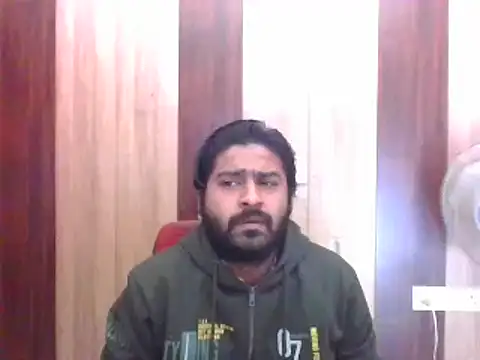 Snapshot of indihotguy chatting on February 4, 2025, 5:42 am indihotguy online show from February 4, 2025, 5:42 am