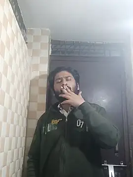 Snapshot of indihotguy chatting on February 4, 2025, 8:49 pm indihotguy online show from February 4, 2025, 8:49 pm