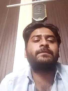 Snapshot of indihotguy chatting on March 9, 2025, 6:32 pm indihotguy online show from March 9, 2025, 6:32 pm