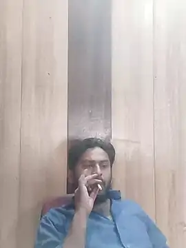 Snapshot of indihotguy chatting on March 12, 2025, 9:34 am indihotguy online show from March 12, 2025, 9:34 am