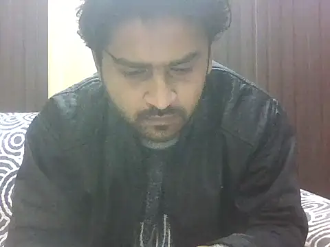 Snapshot of indihotguy chatting on January 8, 2026, 10:17 am indihotguy online show from January 8, 2026, 10:17 am