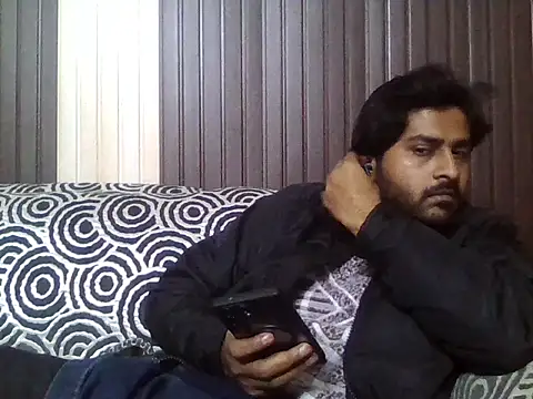 Snapshot of indihotguy chatting on January 12, 2026, 2:11 pm indihotguy online show from January 12, 2026, 2:11 pm