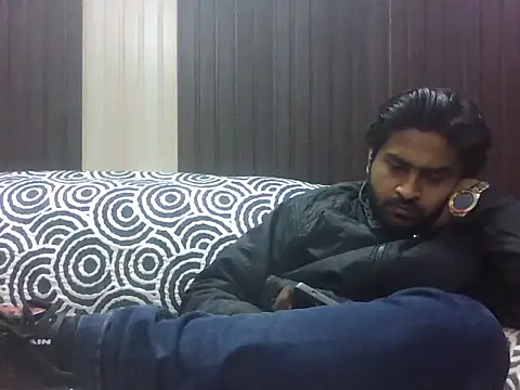 Snapshot of indihotguy chatting on January 15, 2026, 1:59 pm indihotguy online show from January 15, 2026, 1:59 pm