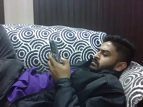 Snapshot of indihotguy chatting on February 14, 2026, 11:29 am indihotguy online show from February 14, 2026, 11:29 am