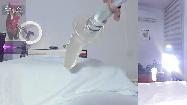 Maria Jones  online show from November 5, 2025, 1:16 am