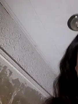 Snapshot of Queen-BD chatting on September 27, 2025, 12:48 am Queen-BD online show from September 27, 2025, 12:48 am