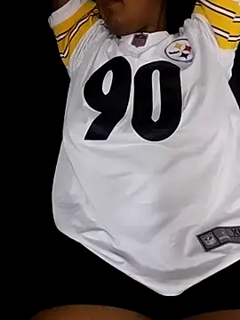 Snapshot of Queen-BD chatting on October 25, 2025, 9:53 pm Queen-BD online show from October 25, 2025, 9:53 pm