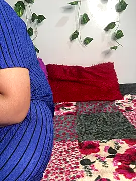 tanvihot2 online show from October 12, 2025, 3:22 pm