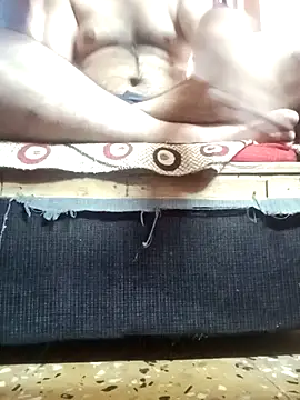 r379 online show from November 5, 2025, 4:01 am