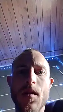 Snapshot of 618fuckupp chatting on February 21, 2025, 11:44 am 618fuckupp online show from February 21, 2025, 11:44 am