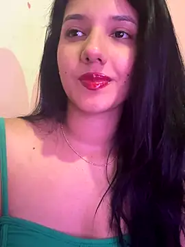 emmariders2 online show from October 26, 2025, 10:58 pm