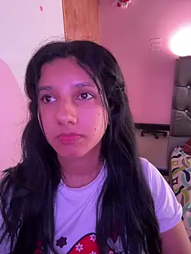 Snapshot of emmariders2 chatting on December 21, 2025, 3:08 pm emmariders2 online show from December 21, 2025, 3:08 pm