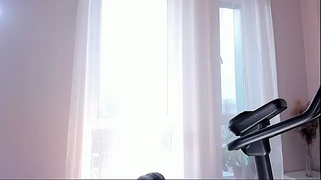 Snapshot of Max_level chatting on December 20, 2025, 8:21 am Max level online show from December 20, 2025, 8:21 am