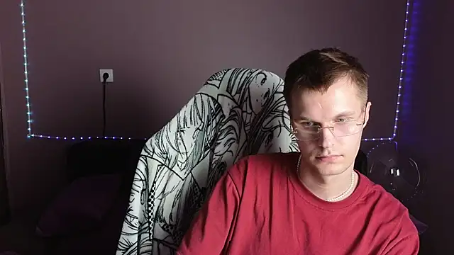 Leonnextdoor online show from December 30, 2024, 3:24 pm