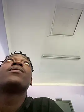 Redfucks333 online show from October 17, 2025, 9:56 am