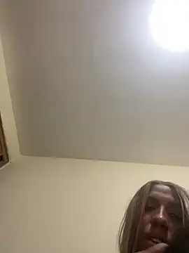 Celine trans01 online show from January 18, 2025, 7:28 am