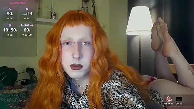 Snapshot of DavidLiiio chatting on February 28, 2026, 8:43 pm DavidLiiio online show from February 28, 2026, 8:43 pm