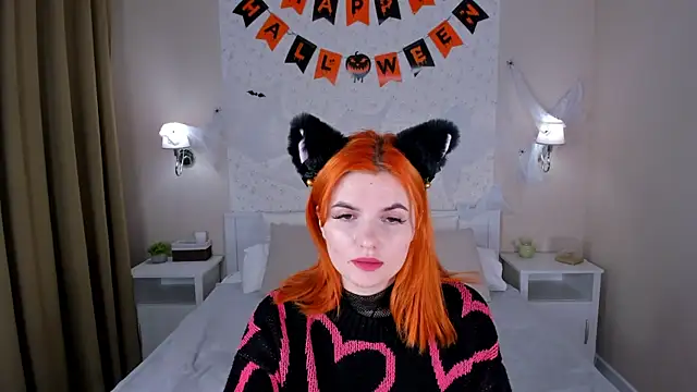 Snapshot of CharlotteMitchell chatting on October 27, 2025, 2:04 am CharlotteMitchell online show from October 27, 2025, 2:04 am