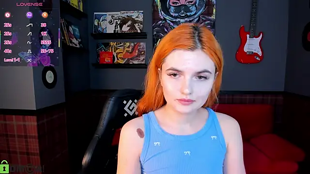 Snapshot of CharlotteMitchell chatting on November 10, 2025, 9:19 am CharlotteMitchell online show from November 10, 2025, 9:19 am