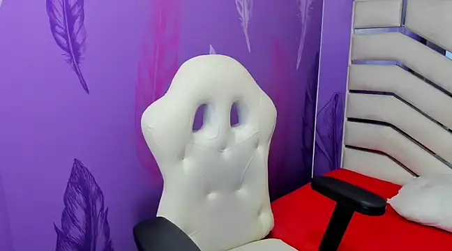 Snapshot of arissha_lee chatting on February 28, 2025, 4:43 am arissha lee online show from February 28, 2025, 4:43 am