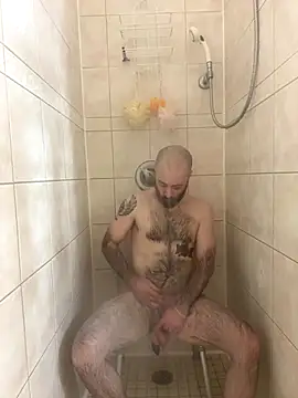 Faded-Solo online show from November 9, 2025, 11:36 pm