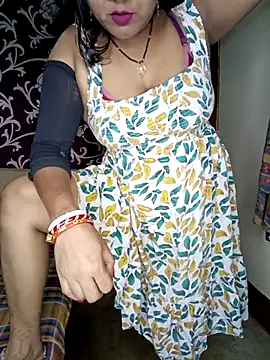 Snapshot of Hot_muskaan chatting on October 30, 2025, 6:15 am Hot muskaan online show from October 30, 2025, 6:15 am