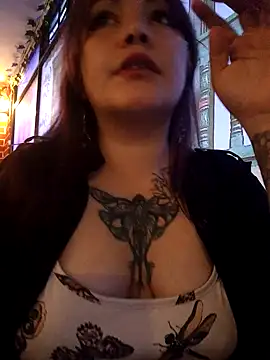 Snapshot of Miss_Amelie chatting on January 23, 2025, 3:16 am Miss Amelie online show from January 23, 2025, 3:16 am