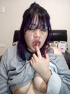 Snapshot of Miss_Amelie chatting on February 20, 2025, 7:12 am Miss Amelie online show from February 20, 2025, 7:12 am