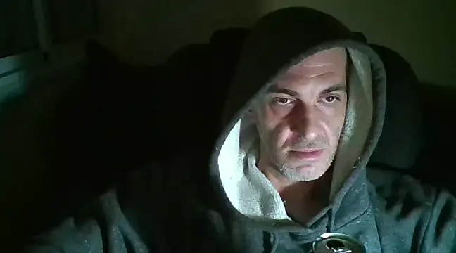 jenya310web online show from December 27, 2024, 4:43 pm