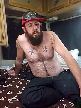 StruggleSnuggles online show from March 6, 2025, 6:52 am