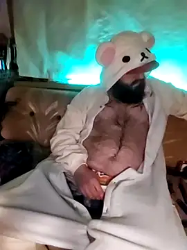 StruggleSnuggles online show from March 9, 2025, 4:38 am