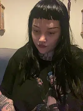 Snapshot of Gothicsiren chatting on January 6, 2025, 5:19 am Gothicsiren online show from January 6, 2025, 5:19 am