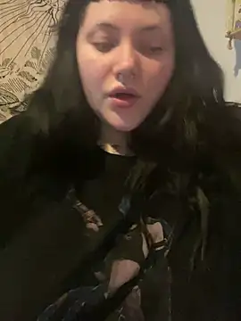 Snapshot of Gothicsiren chatting on February 20, 2025, 12:36 pm Gothicsiren online show from February 20, 2025, 12:36 pm