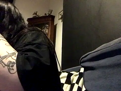 Snapshot of Gothicsiren chatting on September 9, 2025, 9:14 pm Gothicsiren online show from September 9, 2025, 9:14 pm